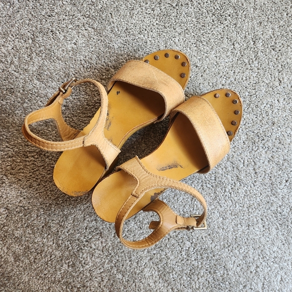 Steve Madden Lavii Tan Leather Wooden Platform 70s Sandals - Picture 3 of 11